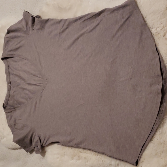 Lululemon Love Tee (V-neck)